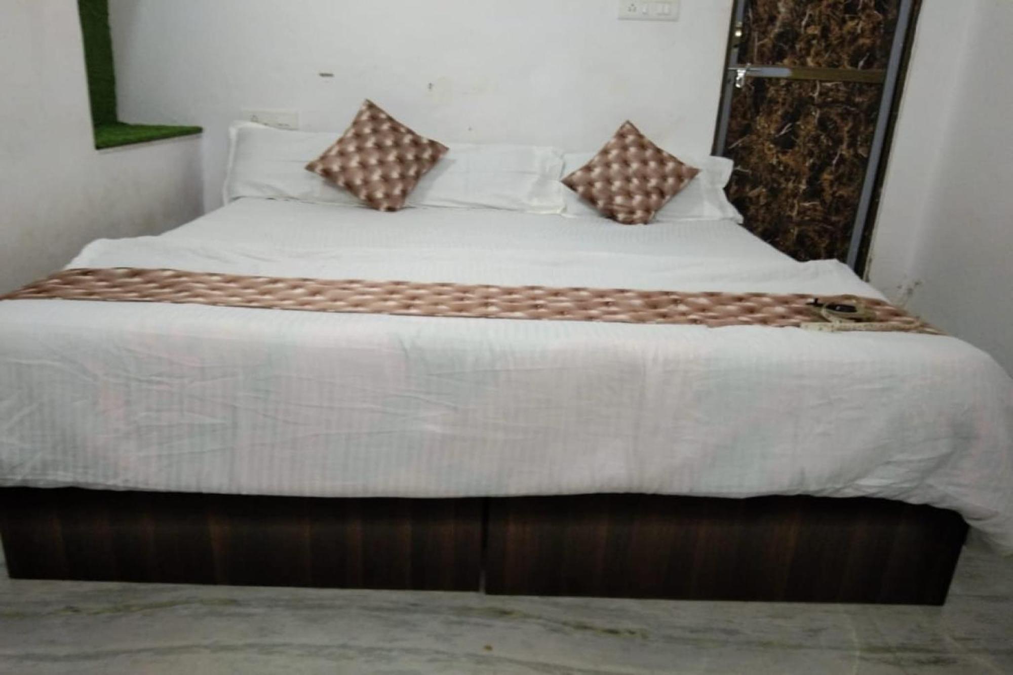 Hotel O The Takhatgarh Resort Nāthdwāra エクステリア 写真